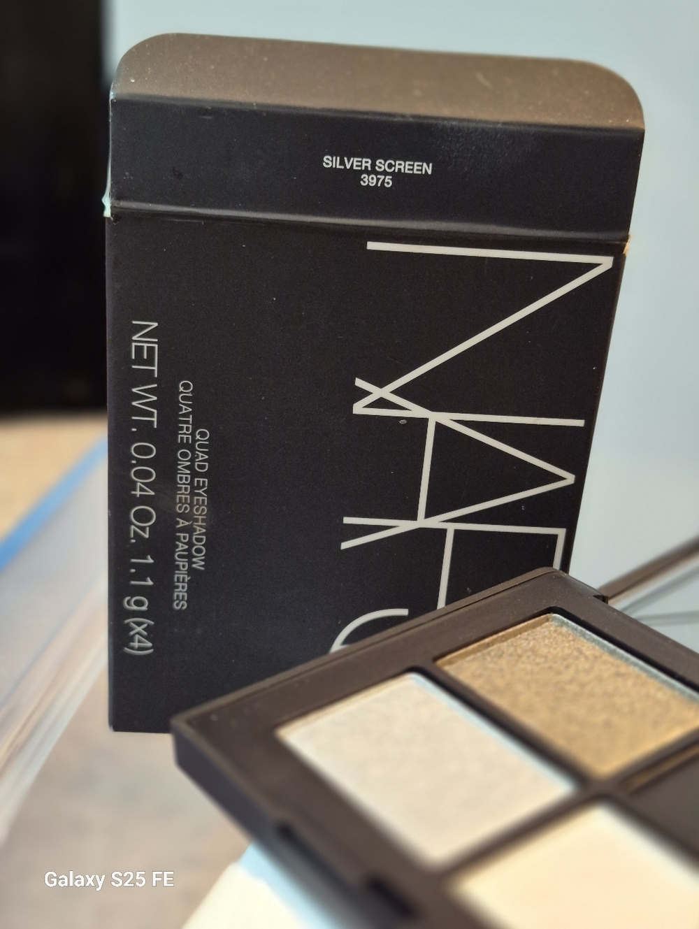 NARS Quad Eyeshadow Palette: Silver Screen for a Smokey Eye Look .04oz (FS), NIB - Picture 3 of 5